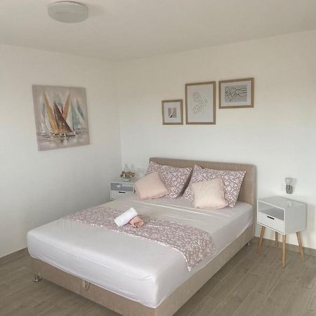 Studio Apartman Mare Trogir Extérieur photo