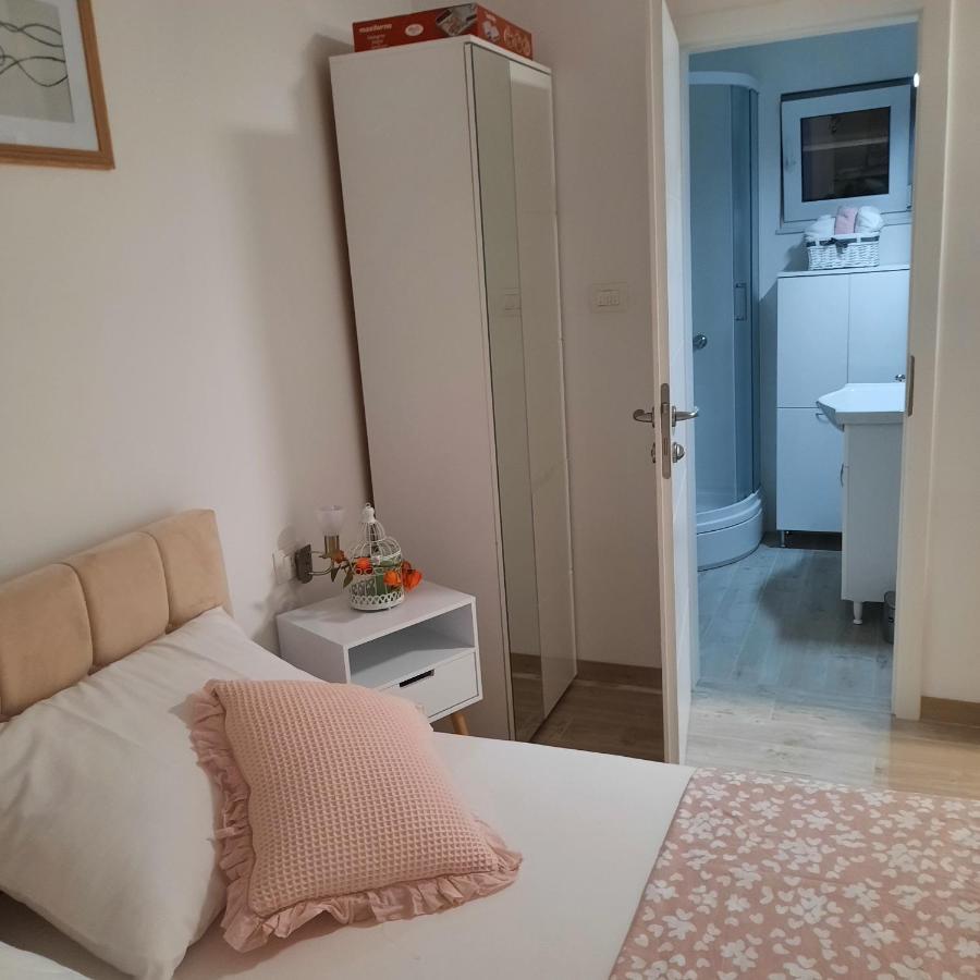 Studio Apartman Mare Trogir Extérieur photo